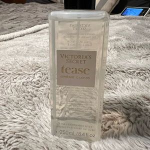 Victoria’s secret body mist